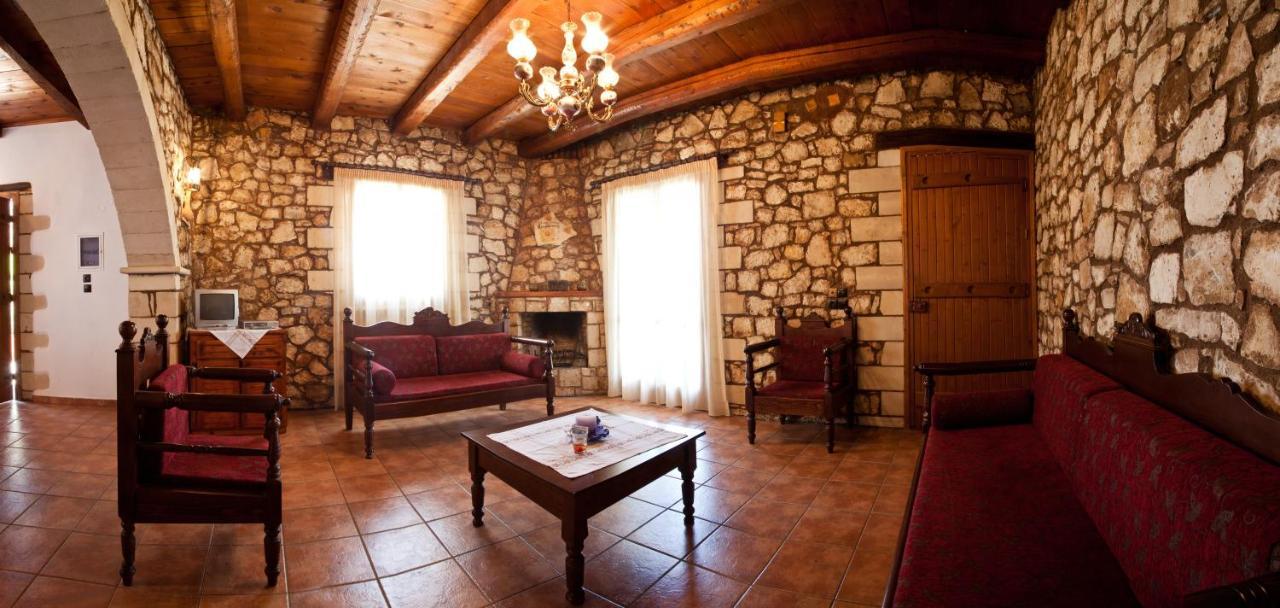 Tsivaras Villas 외부 사진